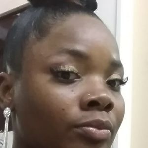 Meet your Posher, Alicia